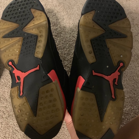 Jordan Retro 6 - Picture 3 of 7